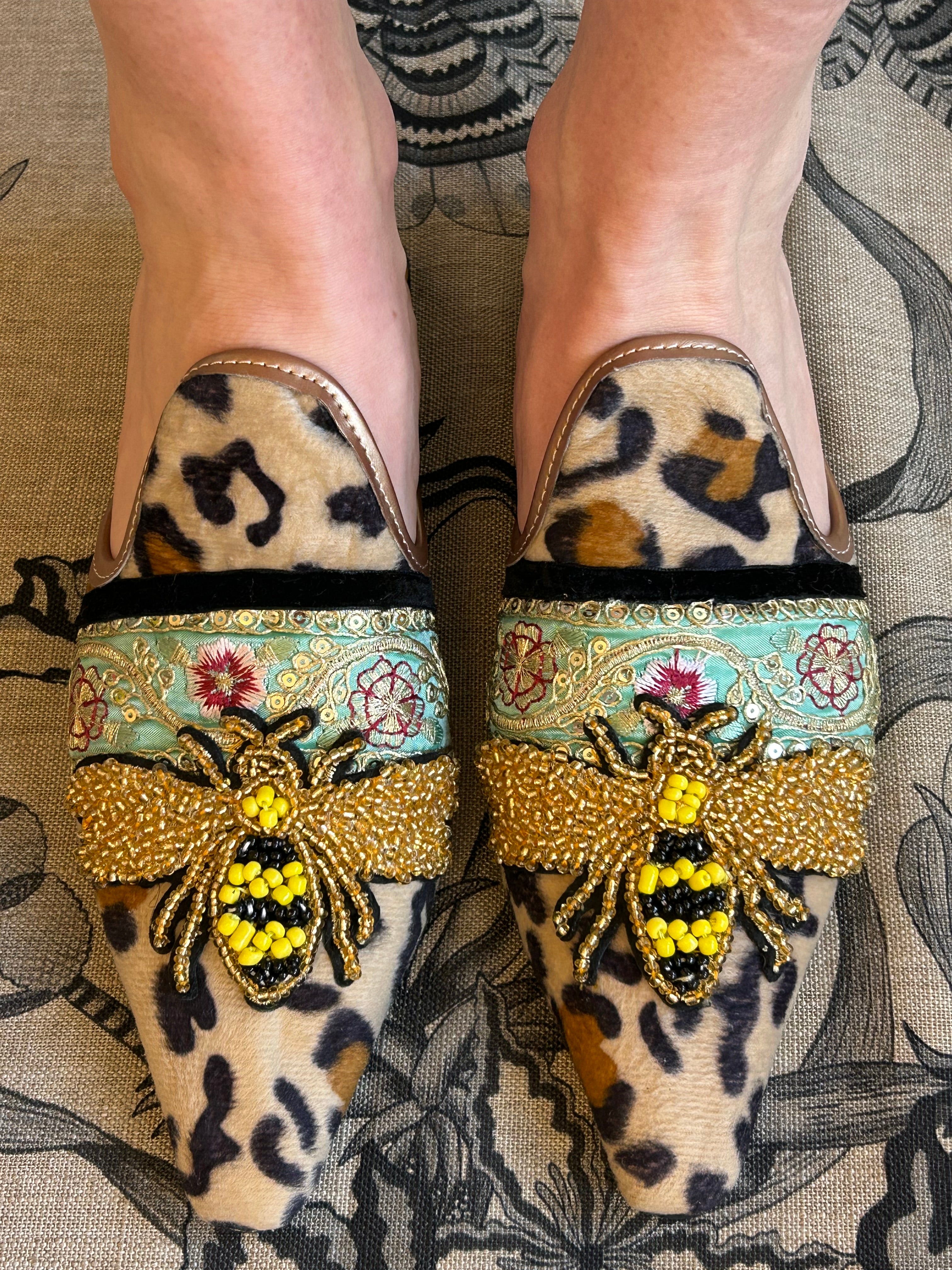Beaded Bee on Cheetah